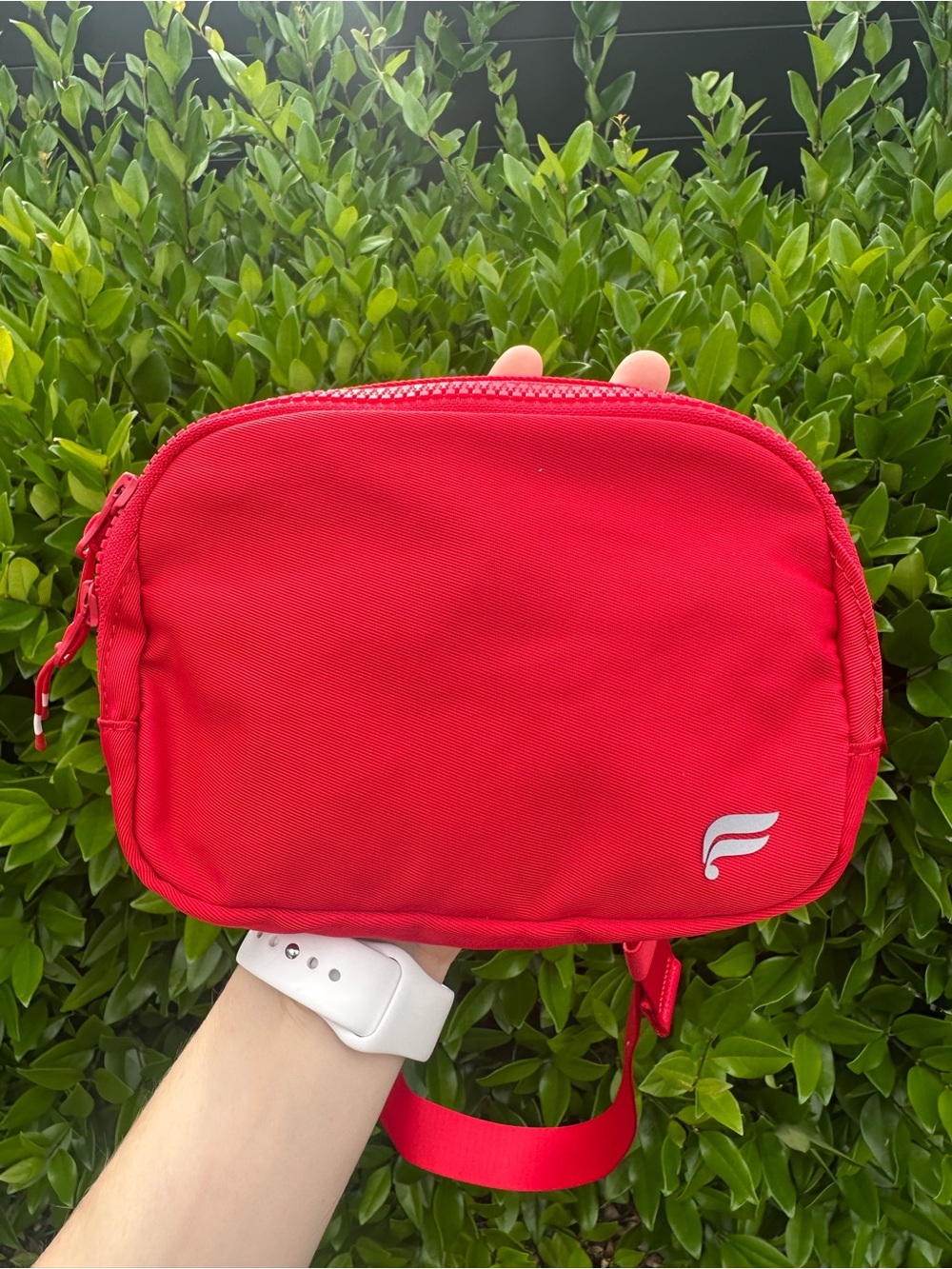 NWOT Fabletics The Belt Bag Heated Red SOLD OUT Adjustable Nylon Crossbody
